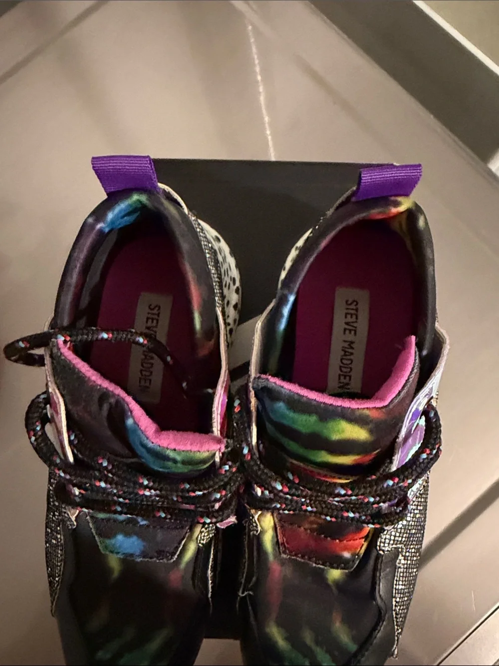 Steve Madden bold multicolor